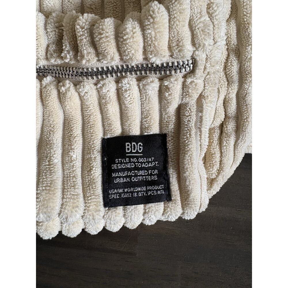 Urban Outfitters BDG Wide Wale Corduroy Soft Mini Backpack White EUC - Picture 2 of 7